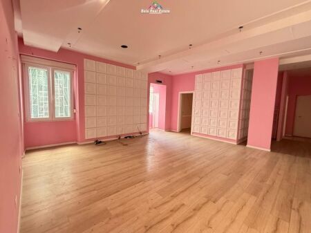 Office For Rent at Willson Square (ID BZ2937) Tirana