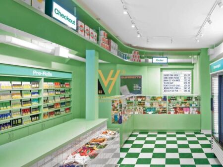 SHOP FOR RENT 50 M2 AT THE PARIS MUNICIPALITY 500 EURO
