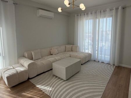 JEPET ME QERA APARTAMENT 2+1+2 - PORCELAN