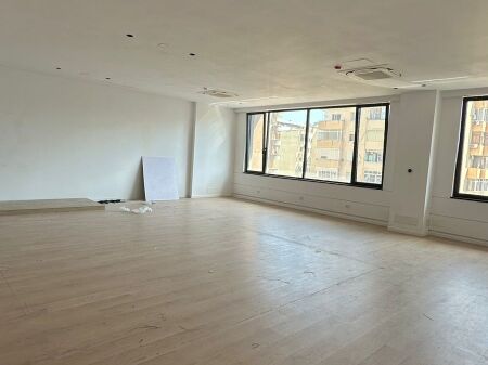 OFFICE SPACE FOR RENT AT DELIJORGJI COMPLEX