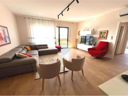 Apartament 2+1+2 me qira ne Myslym Shyri