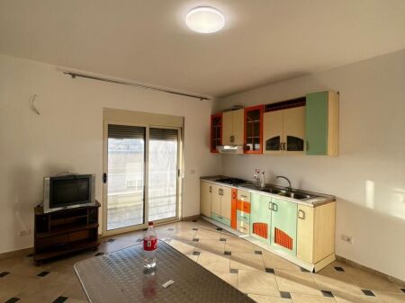 JEPET ME QERA APARTAMENT 1+1 PRANE HOTEL ANTALYA, PLAZH