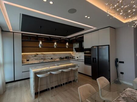 Luxury duplex for rent at Square 21