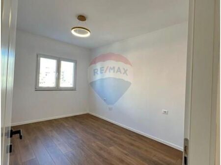 APARTAMENT 2+1 PER SHITJE PRANE BLV. ZOGU I(ID: 530261046-505)