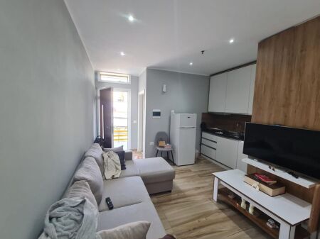 Appartamento 1+1 in vendita al Lago Secco/ Vicino al Giardino Zoologico