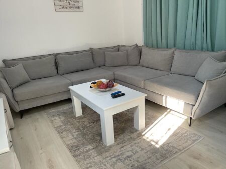 Qera | Shtëpi private 3 + 1 | Ali Demi | 700 €/muaj