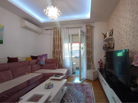Apartment for sale 2+1+2 in 5 Maj