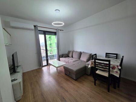 5 Maji City Garden Rezidenc Jepet Apartament 1+1 Me Qera
