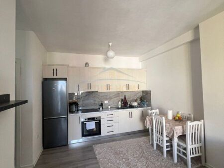 Appartamento 2+1+Posto Auto in Vendita, Yzberisht, Grand Galery.