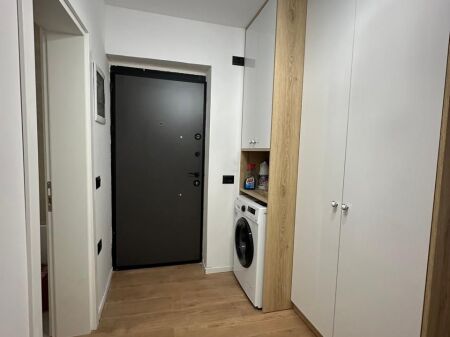 🏡 Vendesi in vendita Appartamento 1+1 – Via Irfan Tomini