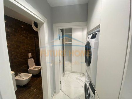 Shitet, Apartament 1+1, Rruga Panorama, Tiranë