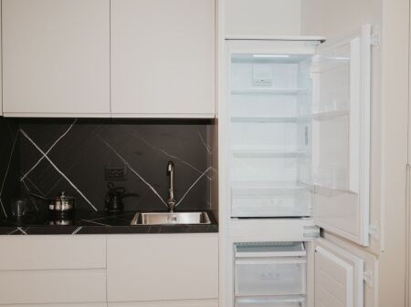 Qera | 2 Garsoniere | Skanderbeg Square | 1000 €/muaj