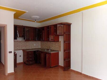 Apartament 1+1 per qera Ne yzberisht !