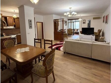 FOR RENT APARTMENT 3+1+2 AT 21 DHJETORI! 1,050 € /