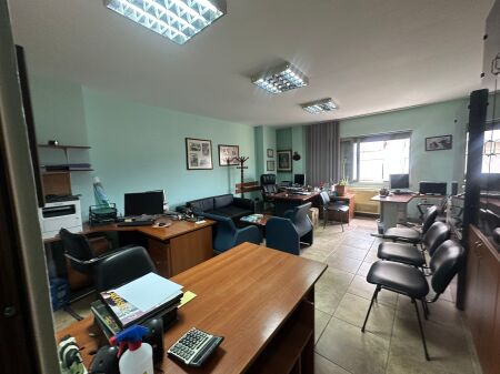 Office for rent at Selvia