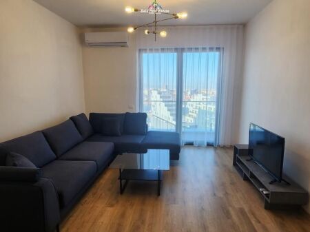 Apartament me Qera 1+1 Tek Farmacia 10 (ID B210524) Tirane.