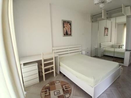 Jepet Me Qera Apartament 1+1+1 Ballkon