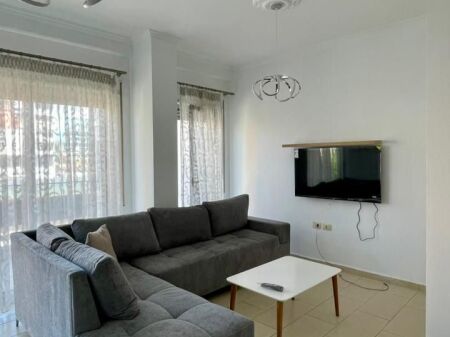 Appartamento 1+1 in affitto in Via Kavaja.
