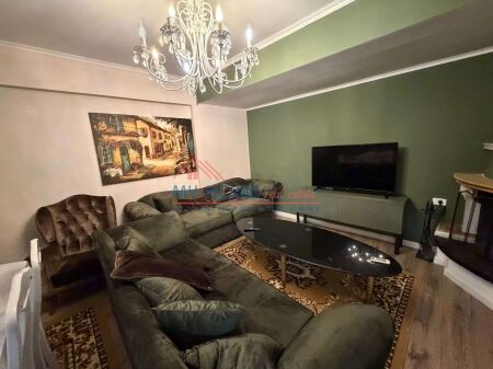 Apartament 1+1 me Qira Brryli Tirane