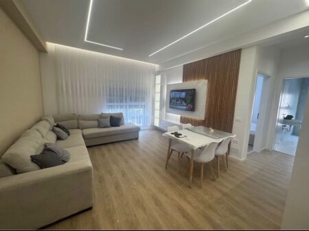 Super apartament me qira Ali Demi