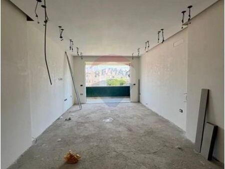 Apartament 2+1+2- Për Shitje ID: 530281057-79