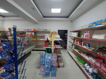 SHOP FOR RENT 60 M2 IN SELITE 180,000 LEKE