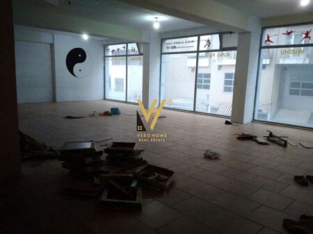 BUSINESS PREMISES 150 M2 FOR RENT IN ASTIR 70,000 LEKE