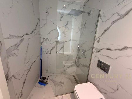 LUXURY APARTMENT FOR RENT + PARKING SPACE AT LAKE VIEW RESIDENCE!