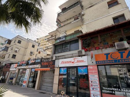 VENDESI 2+1 con Balcone 📍Stazione Ferroviaria • 135.000€