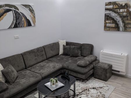 Qera | Apartament 1 + 1 | Rruga Ferit Xhajko | 600 €/muaj