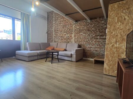 Tirane, jepet me qera garsonier 1+1 Kati 1, 50 m² 550 € (Qender)