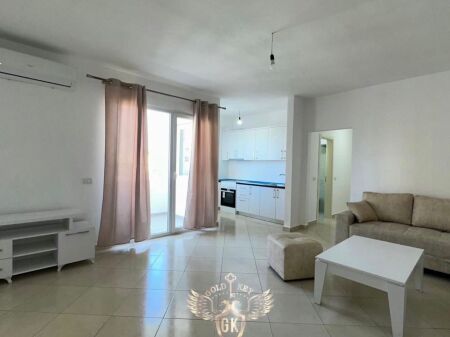 🏡 APARTAMENT ME QERA 3+1+2 me Ballkon 📍Stacioni Trenit