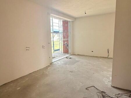 Apartment 2+1 for sale at orbital complex 5, near the new boulevard