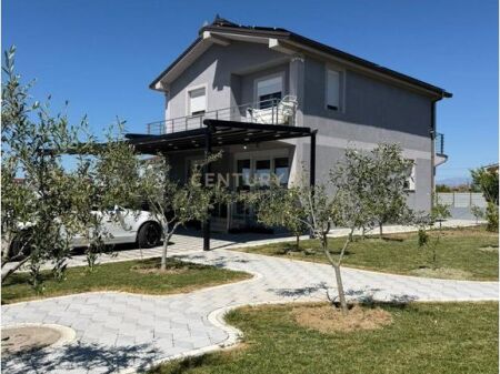 VILLA MODERNA SU DUE PIANI IN VENDITA A XHAFZOTAJ, DURRES!