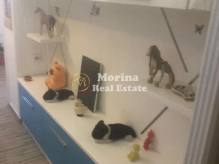 Affitto | Vilë 3 + 1 | Siri Kodra | 400 €/mese