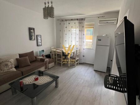 JEPET APARTAMENT 1+1 ME QIRA NE ALI DEM 500 EURO