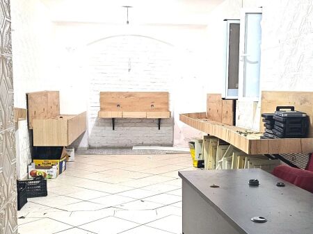 Qera | Ambjent Biznesi | 21 Dhjetori | 500 €/muaj