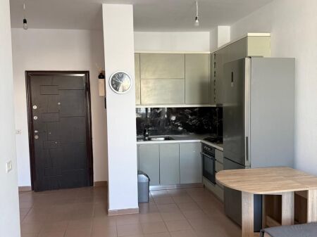 Affitto | Apartament 1 + 1 | Astir | 380 €/mese