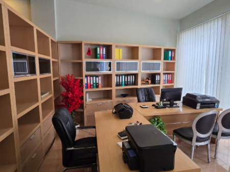 COMMERCIAL SPACE FOR RENT – Ambasador 2