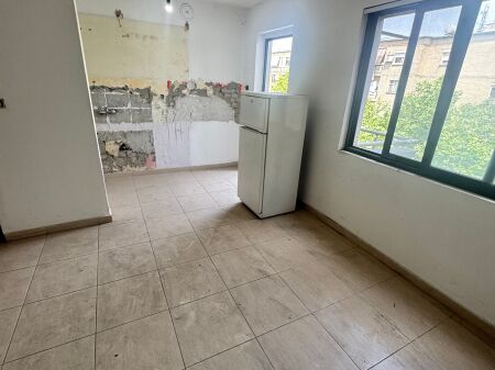 🏡 Apartment 2+1 for sale With possibility of division into two entrances at Irfan Tomini street side