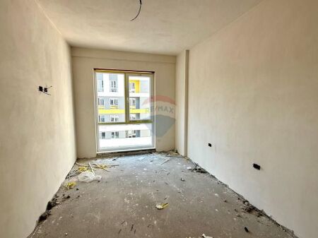 Apartament 2+1 për shitje tek Univers City – me post parkimi