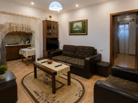 Appartamento 2+1 in affitto Via Fitnete Rexha 35.000 Leke