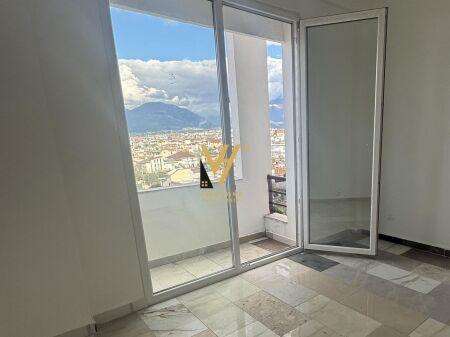IN VENDITA APPARTAMENTO 2+1+2+2BLK AL TERMINAL NORD–SUD 12.800.000 EURO