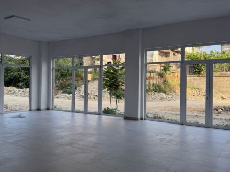 Qera | Ambjent Biznesi | Rruga 5 Maji | 3200 €/muaj