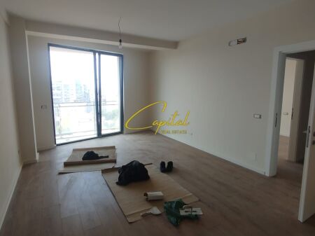 OFFICE FOR RENT 75 M2 GOLDEN TOWER RESIDENCE 65,000 LEKE