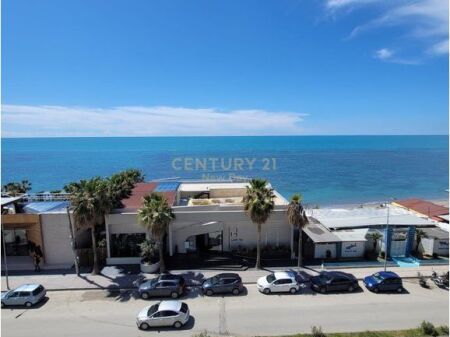 Appartamento 2+1 con vista mare in vendita a Currila 330.000€ | 110 m²