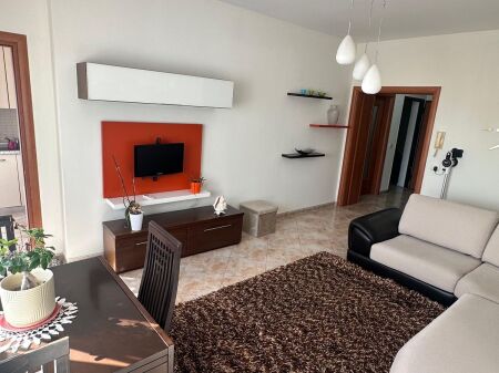 🏡 APARTAMENT ME QERA 1+1💰 Çmimi: 400€ neto