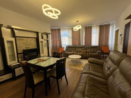 Shitet,Apartament 1+1,Rruga Dalip Topi