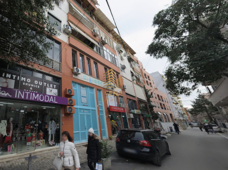 For rent, Duplex business premises 134m², Myslym Shyri Street, 150,000 Lek/month