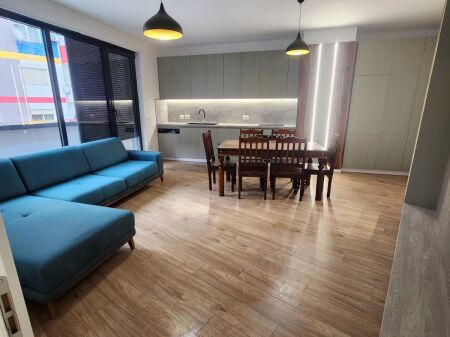 Jepet Apartament me qera